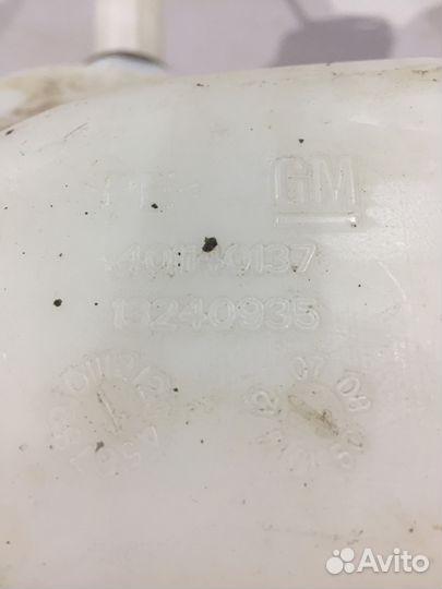 Бачок омывателя Opel Insignia