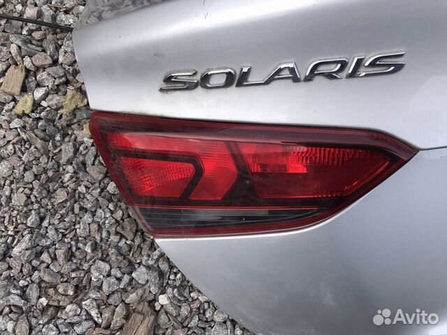 Фонари в крышку багажника Hyundai Solaris 2
