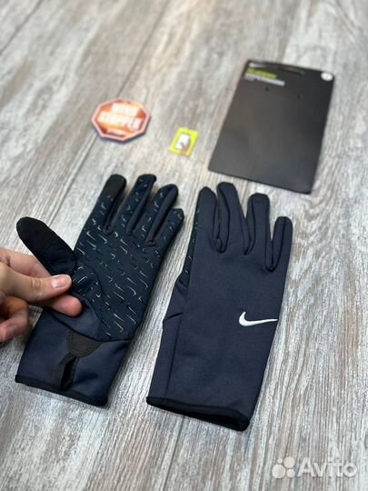 Снуд и перчатки nike