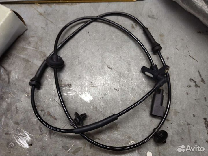 Датчик ABS Transit 2006-2014