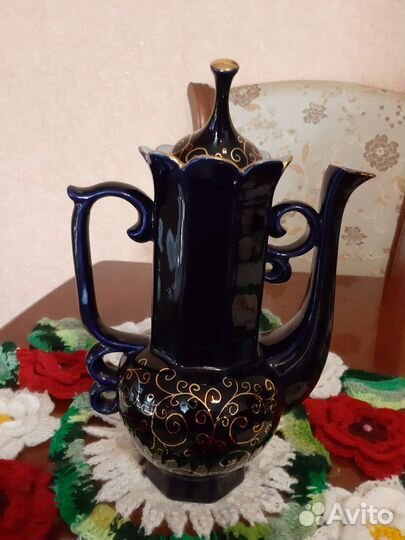 Кофейник кобальт. Вазы хрустальные