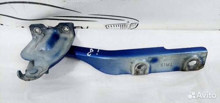 Петля капота левая SX4 2013 Suzuki SX4