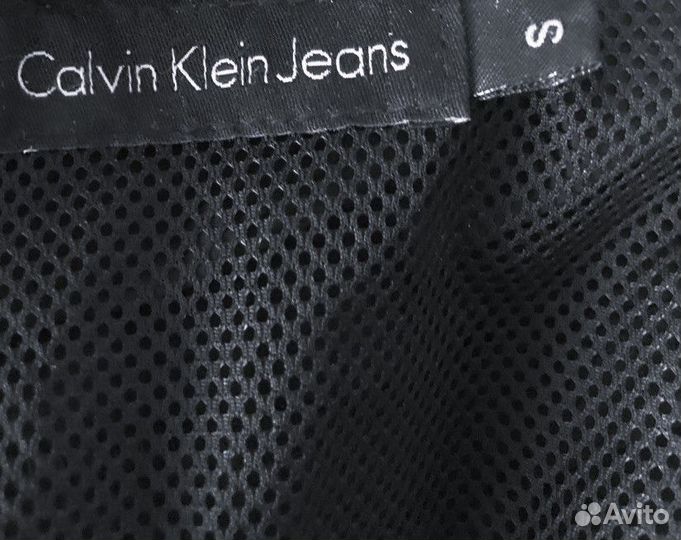 Куртка ветровка женская Calvin Klein Jeans