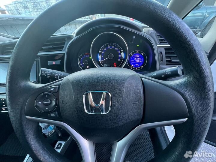 Honda Fit 1.3 CVT, 2018, 56 000 км