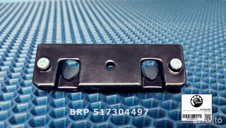 Крeплeниe бoкoвoго капота вrр 517304497