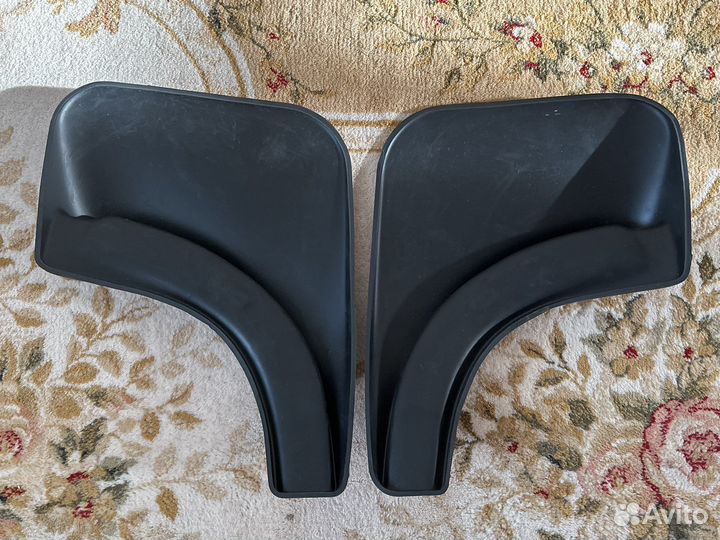 Брызговики volkswagen touareg 2010