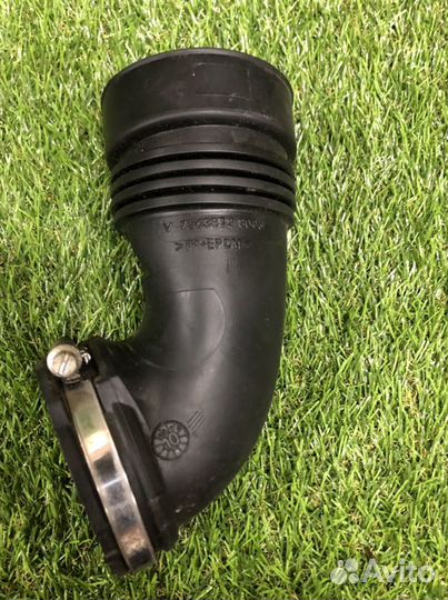 Воздушный патрубок к дросельной заслонкеPeugeot308