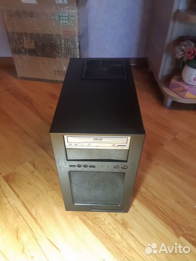 Компьютер Asus