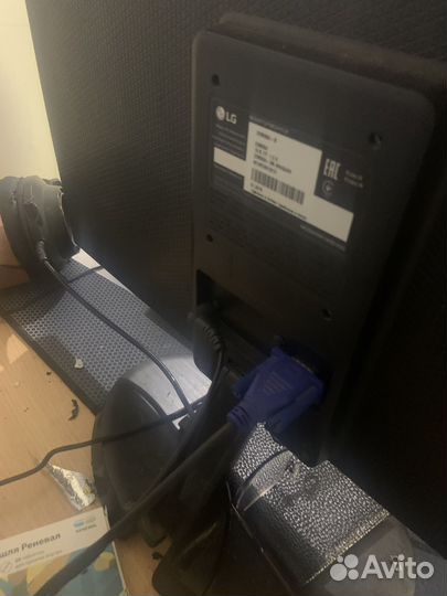 Монитор LG