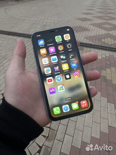 iPhone Xr, 64 ГБ