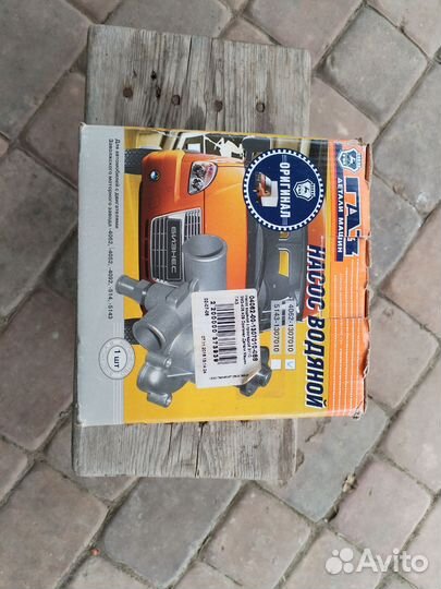 Новая помпа 405,406,409 мотор