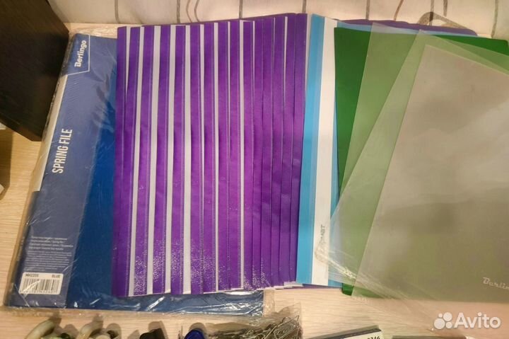 Канцелярские принадлежности