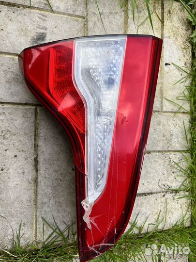 Фонарь задний правый Sorento XM