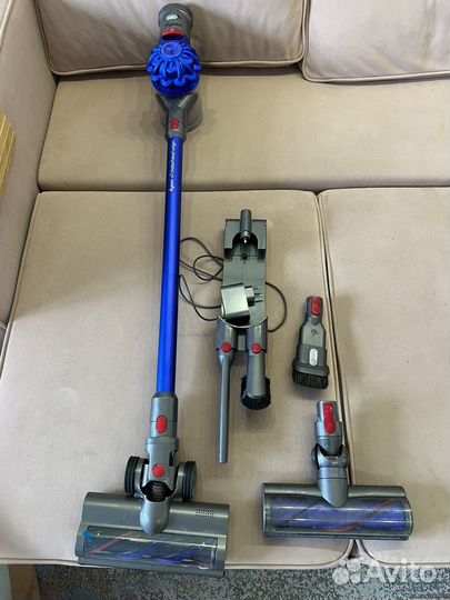 Пылесос Dyson v7 бу рабочий намытый