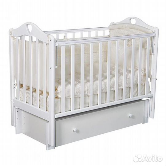Кроватка детская