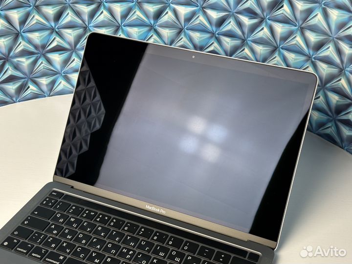 MacBook Pro 13 2020 M1/16/512Gb рст, 590 циклов