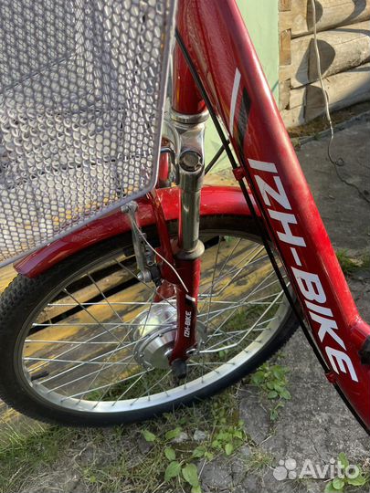 Взрослый трехколесный электрический велосипед