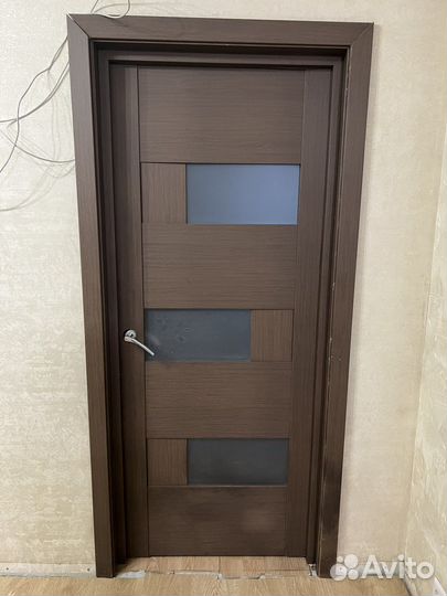 Дверь межкомнатная со стеклом бу