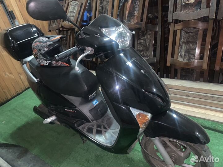 Скутер Honda lead 110