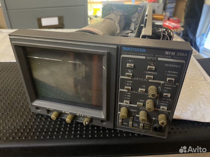Tektronix WFM300A Component Waveform Monitor