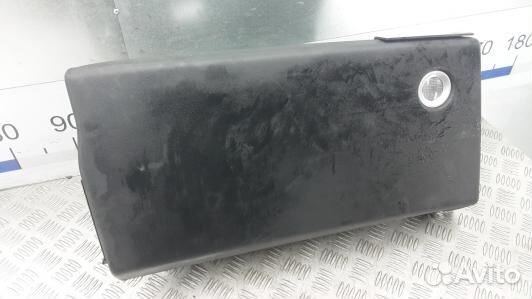 Бардачок (вещевой ящик) land rover range rover 3