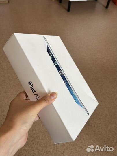 iPad Air 1 поколения 16 Gb Silver