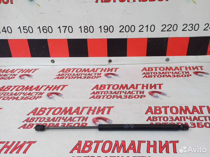 Амортизатор крышки багажника Киа Спортейдж 3