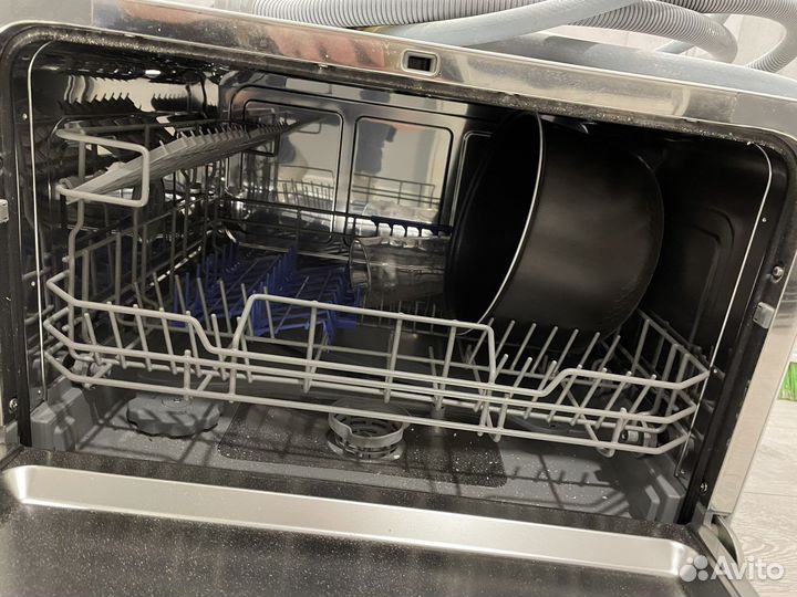 Компактная посудомоечная машина candy