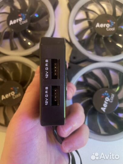 Вентиляторы Aercool Rev RGB + контроллер