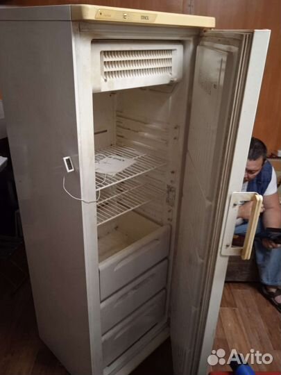 Холодильники бу