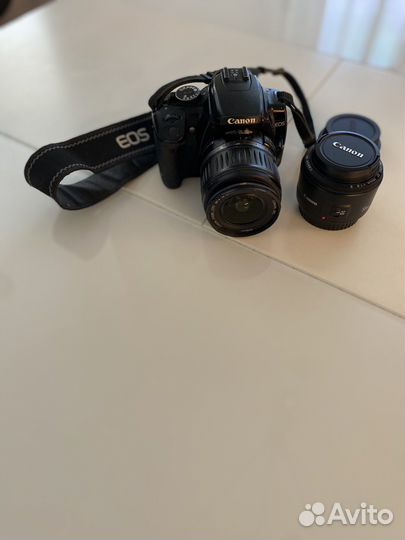 Зеркальный фотоаппарат Canon 400d