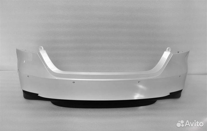 Camry 70 Рестайлинг задний бампер без дефектов