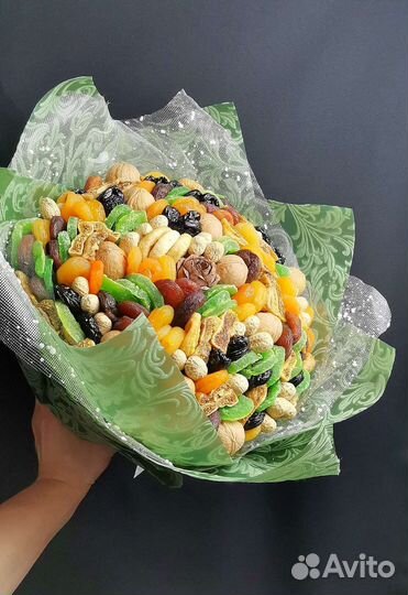 Букет из сухофруктов