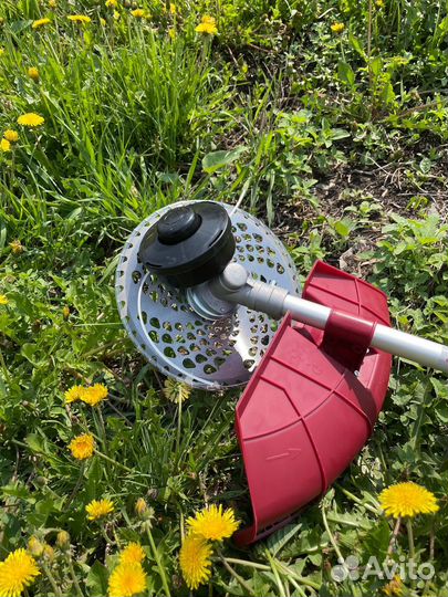 Триммер бензиновый 3.8 л.с. 2 года гарантии