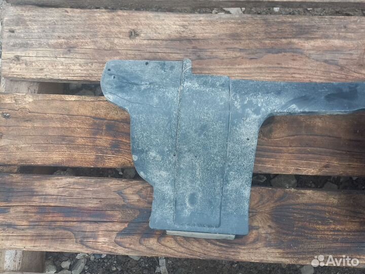 Дефлектор радиатора renault fluence