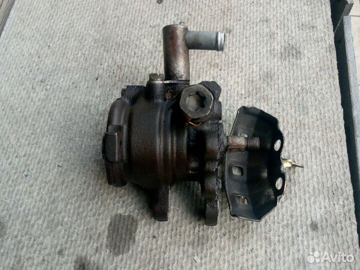 Насос гидроусилителя Тойота Королла