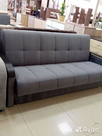 Диван Виктория