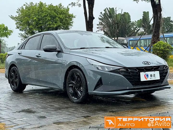 Hyundai Elantra 1.5 CVT, 2021, 26 000 км