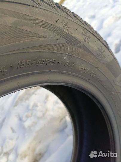 Viatti Brina Nordico V-522 185/60 R15 88T