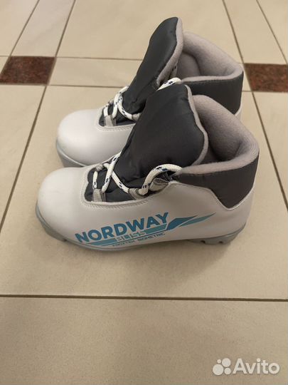 Лыжные ботинки детские Nordway 29 бу