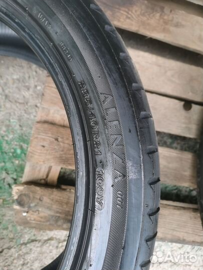 Bridgestone Alenza 001 285/40 R21 109Y