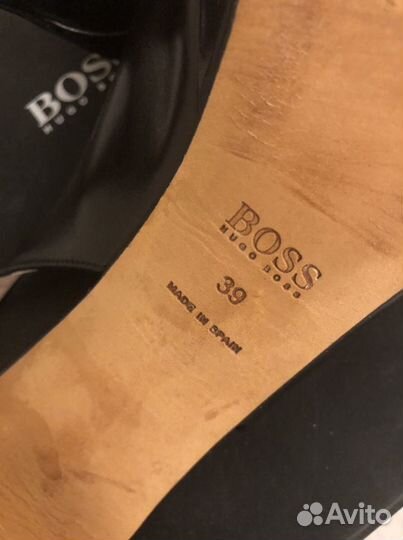 Босоножки, туфли черные hugo boss