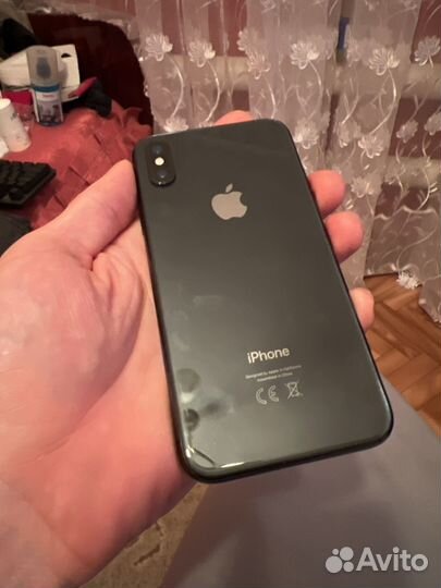 iPhone X, 256 ГБ