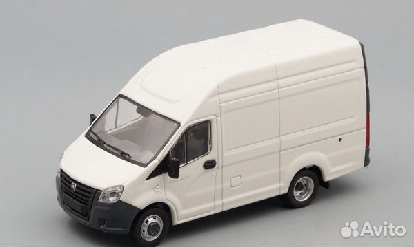 TR141 Ixo 1/43 седельный тягач mack Series F 1977