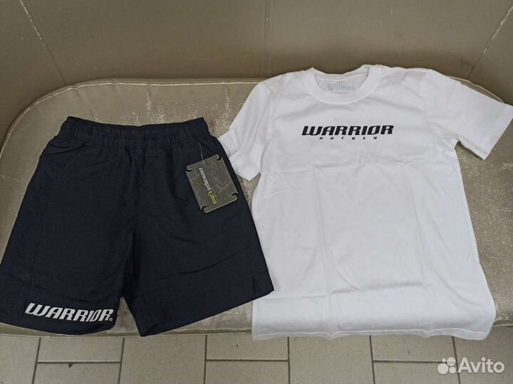 Спортивный летний костюм вариор