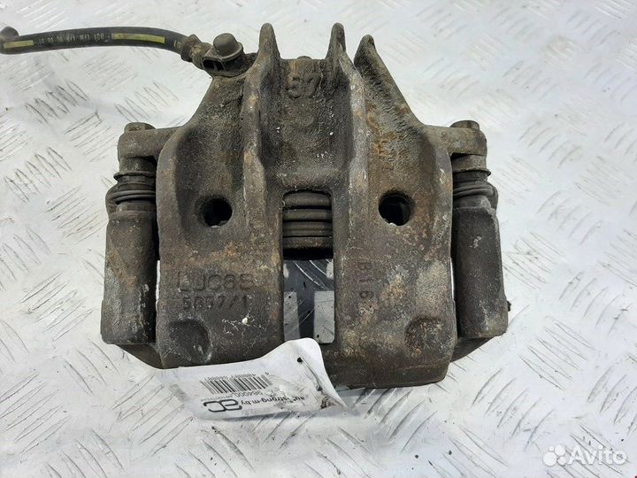 Суппорт передний правый для Peugeot-Citroen Xsara