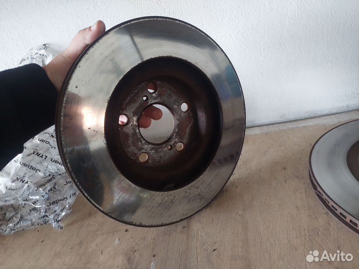 Передние тормозные диски KIA ceed