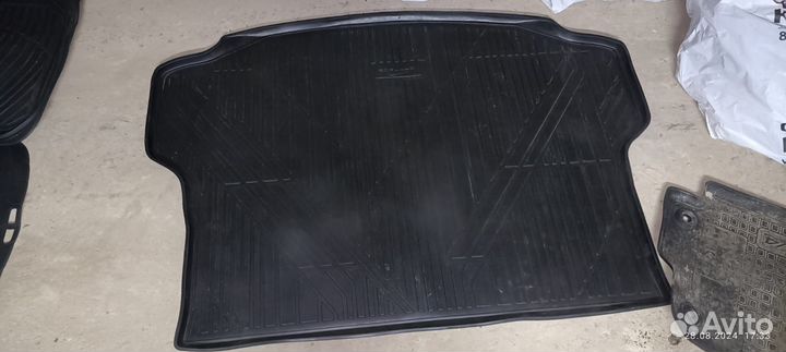 Коврики rav 4