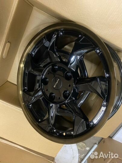 Диски Wald на Toyota LC200 Lexus LX 570 R21