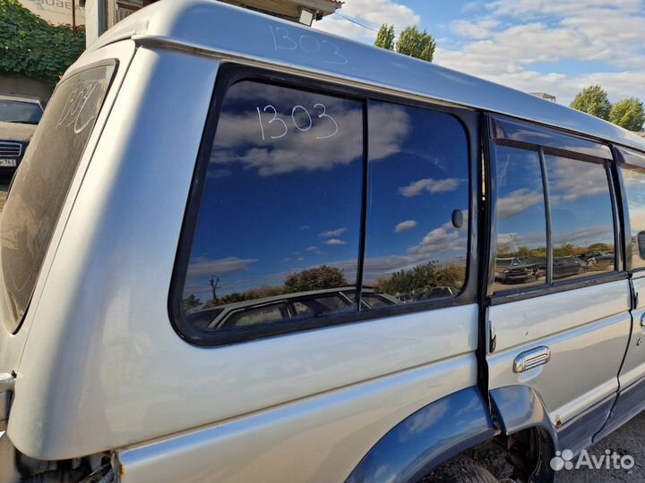 Форточка раздвижная задняя Mitsubishi Pajero 2